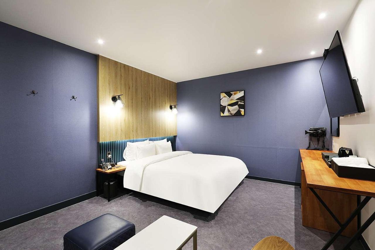 Mariposa Hotel Songtan Pyeongtaek Exteriör bild